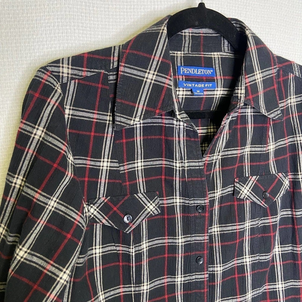 Pendleton | Black Plaid Button Up Top‎ Medium